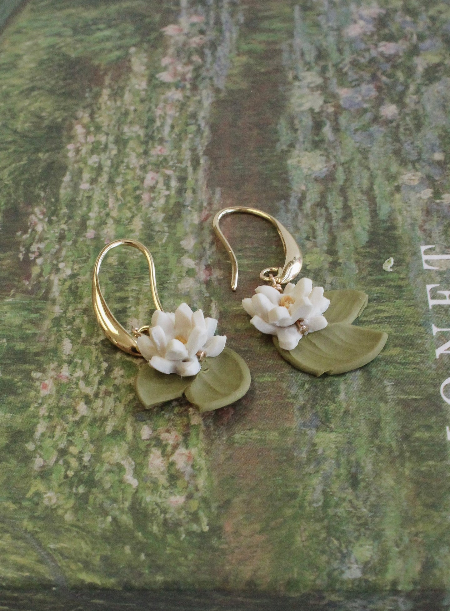 “Waterlilies” Dangles
